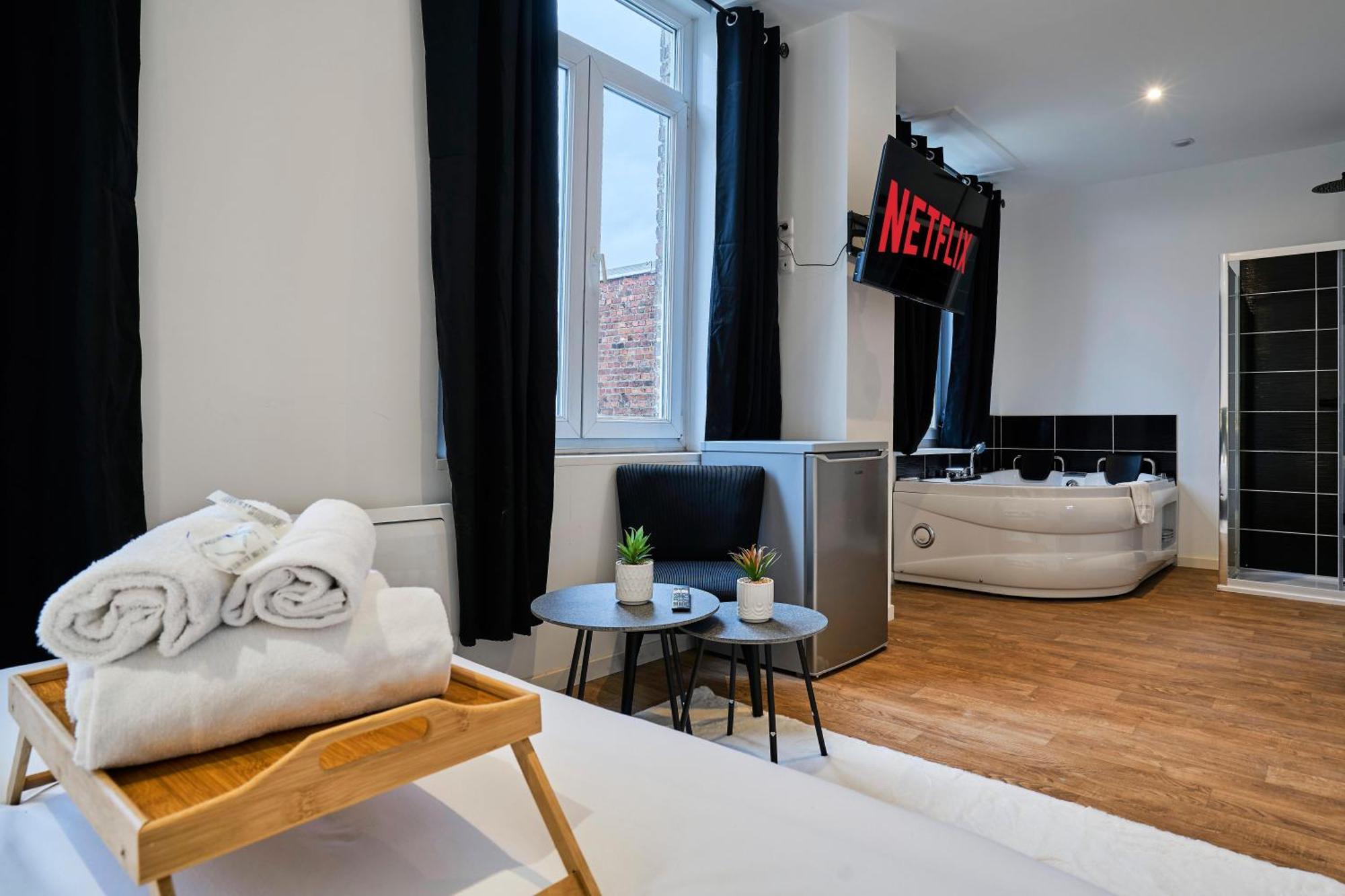 Apartment Ng Prestige - Lille I I Haute - Balneo - Netflix Tourcoing